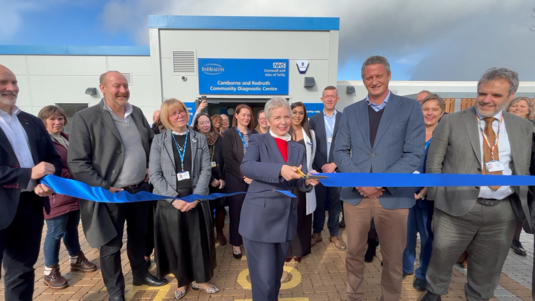 Health minister opens community diagnostic centre