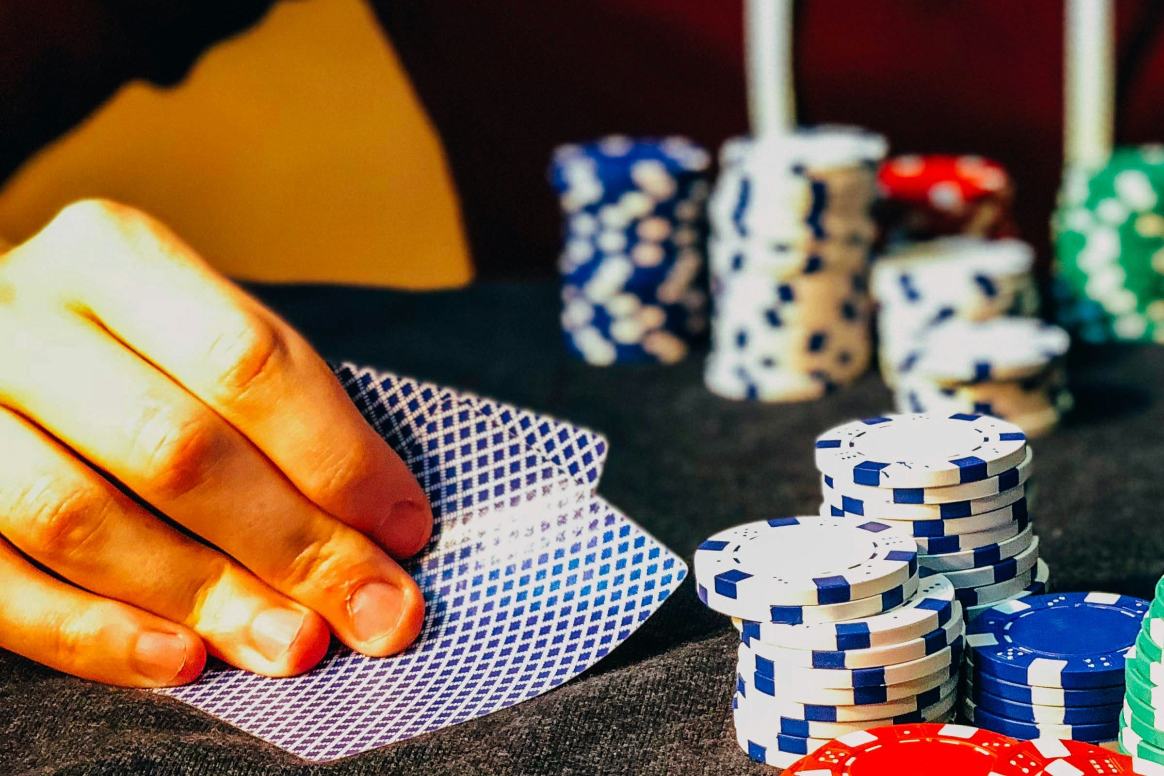 MPs call for Gambling Act review